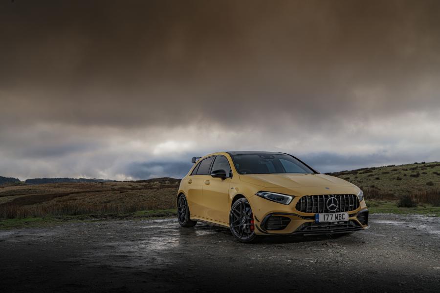  Mercedes-AMG A45 S 4Matic+ Aerodynamic Package (W177) 2019 года  (UK) (фото 1 из 68)
